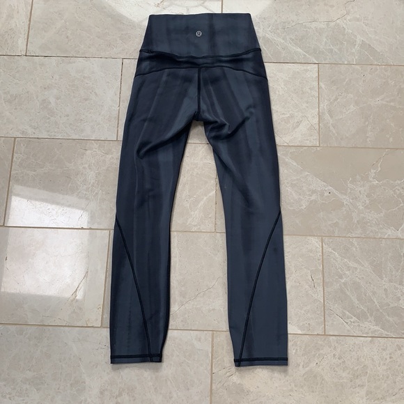lululemon gray/blue leggings SIZE 2 - Picture 2 of 4